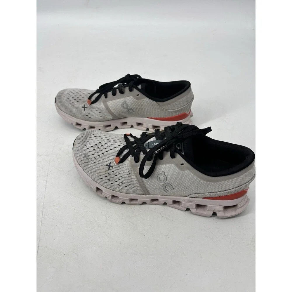 On Cloud X 4 Women’s 8.5 Silver Flame Running Training Shoes Sneakers EU 40